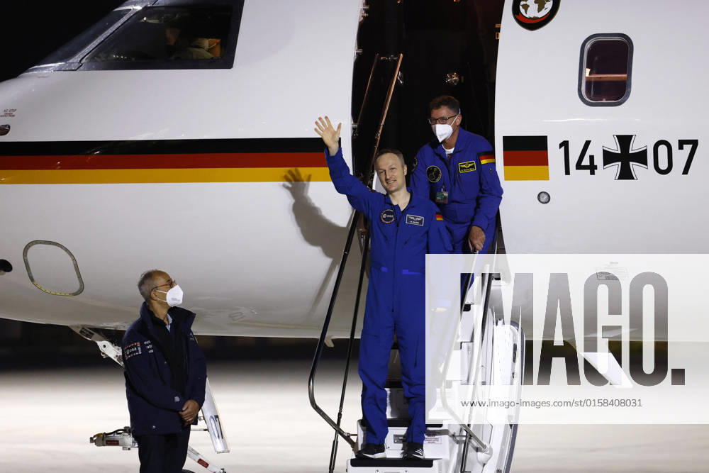 German astronaut Matthias Maurer returns to Germany after his mission on the International Space Station ISS The astronaut of the European Space Agency ESA was the twelfth German in the cosmos Early Saturday morning, his plane landed in the military section of Cologne Bonn Airport Cologne, 07 05 2022 NRW Germany