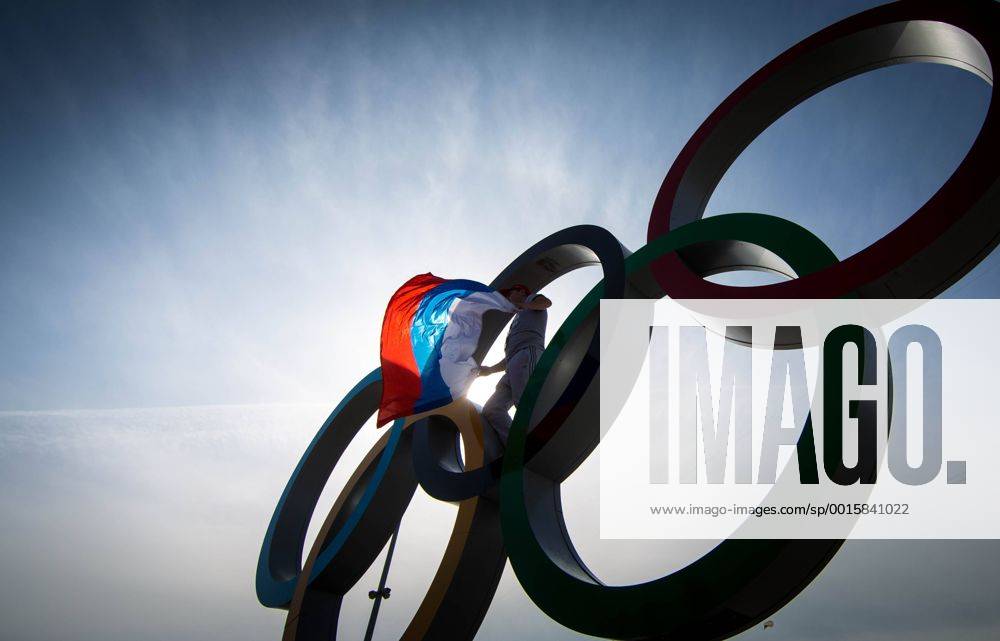 , Adler , Olympiapark Sotschi im Bild: Die olympische Ringe im Olympiapark in Sotschi