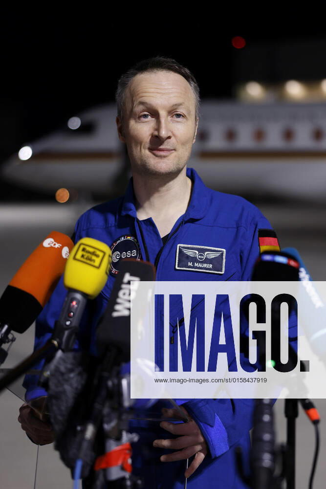 German astronaut Matthias Maurer returns to Germany after his mission on the International Space Station ISS The astronaut of the European Space Agency ESA was the twelfth German in the cosmos Early Saturday morning, his plane landed in the military section of Cologne Bonn Airport Cologne, 07 05 2022 NRW Germany
