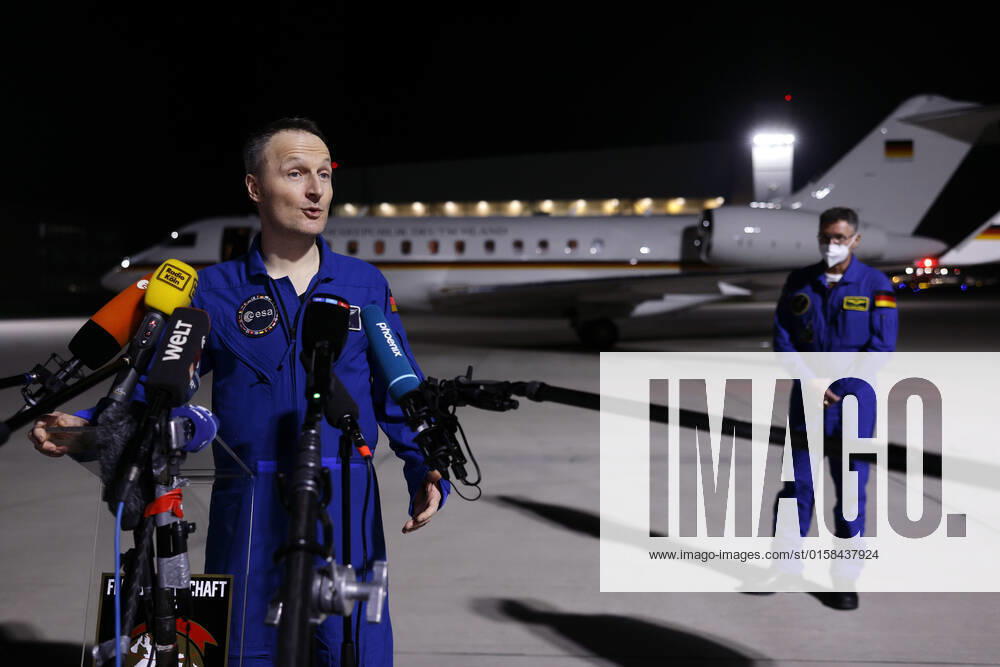 German astronaut Matthias Maurer returns to Germany after his mission on the International Space Station ISS The astronaut of the European Space Agency ESA was the twelfth German in the cosmos Early Saturday morning, his plane landed in the military section of Cologne Bonn Airport Cologne, 07 05 2022 NRW Germany