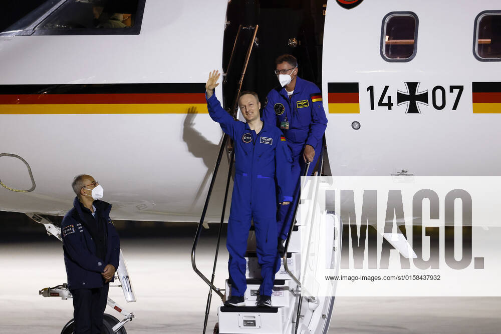 German astronaut Matthias Maurer returns to Germany after his mission on the International Space Station ISS The astronaut of the European Space Agency ESA was the twelfth German in the cosmos Early Saturday morning, his plane landed in the military section of Cologne Bonn Airport Cologne, 07 05 2022 NRW Germany