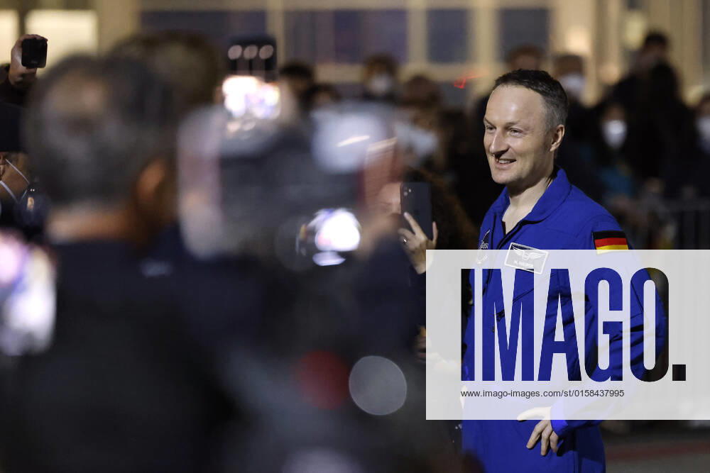German astronaut Matthias Maurer returns to Germany after his mission on the International Space Station ISS The astronaut of the European Space Agency ESA was the twelfth German in the cosmos Early Saturday morning, his plane landed in the military section of Cologne Bonn Airport Cologne, 07 05 2022 NRW Germany