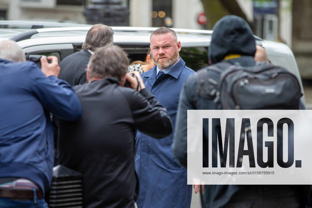 Bilder des Jahres 2022, Entertainment 05 Mai May 11, 2022, London, England, United Kingdom: WAYNE ROONEY arrives at Royal Courts of Justice with Coleen Rooney for the second day of the libel case trial. London United Kingdom - ZUMAs262 20220511_zip_s262_037