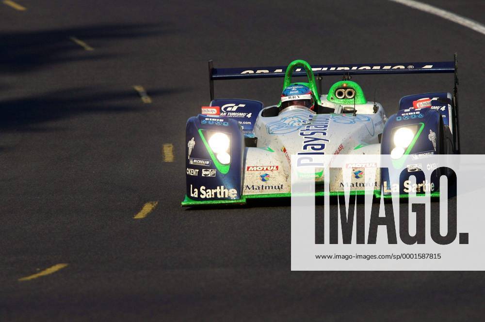 Der Pescarolo Judd von Sebastien Loeb, Eric Helary und Soheil Ayari (alle Frankreich) auf der Strecke Motorsport Herren 24 Stunden von Le Mans 2005, 24h, h, Stundenrennen, Rennen, Langstrecke, Langstreckenrennen Einzelbild pan9799 LeMans