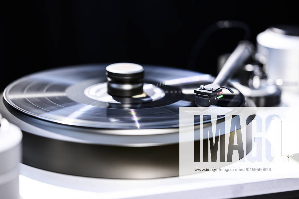 Nagra Reference Anniversary Turntable Turntable High End Fair at M O C Munich 19 05 2022