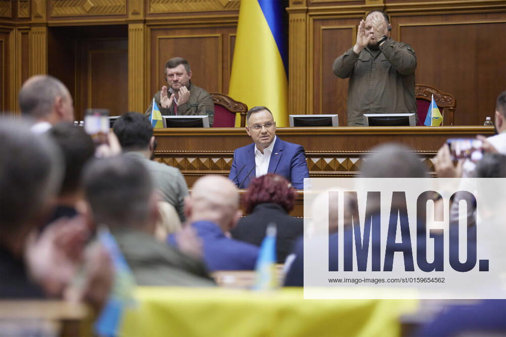 Polish President Andrzej Duda delivers an in person address to a plenary session of the Ukrainian parliament known as the Verkhovna Rada, May 22, 2022 in Kyiv, Ukraine. Duda urged Ukraine not to give into the demands of Russian President Vladimir Putin. Kyiv Ukraine - ZUMAp138 20220522_zaa_p138_016