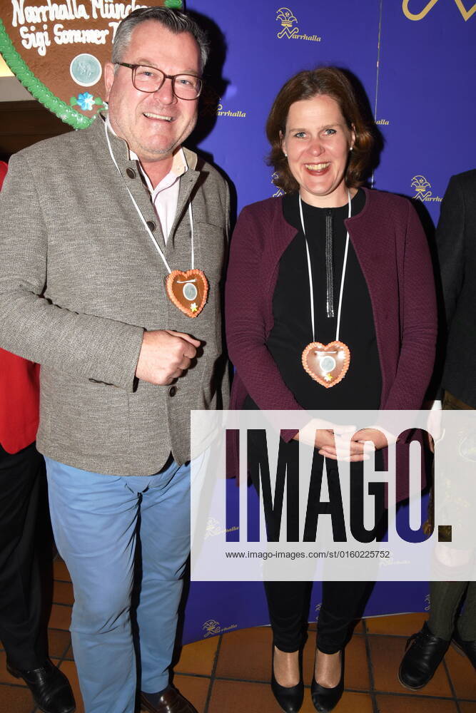 Josef Schmid MdL Verena Dietl Mayor Munich 29 05 2011 Wirtshaus im Schlachthof Narrhalla Sigi Sommertaler Award 2022 Munich