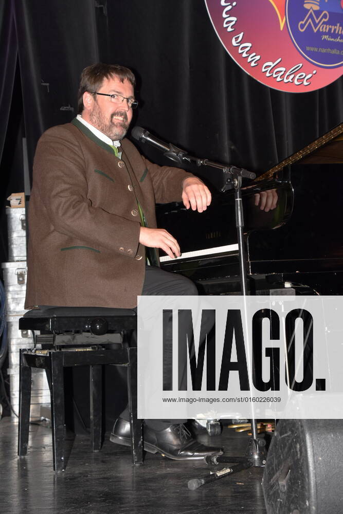 Andre Hartmann cabaret artist Saenger musician Munich 29 05 2011 Wirtshaus im Schlachthof Narrhalla Sigi Sommertaler award 2022 Munich