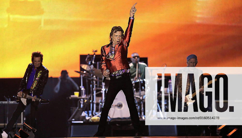 THE ROLLING STONES The Rolling Stones give a concert in Madrid, at WANDA Metropolitano In this picture, Mick Jagger performs his famous pose during the concert The Rolling Stones concert in Madrid, at WANDA Metropolitano stadium In this picture, Mick Jagger performs his usual pose during the concert MADRID ESPANA 124111749 JAVIERxBARBANCHO