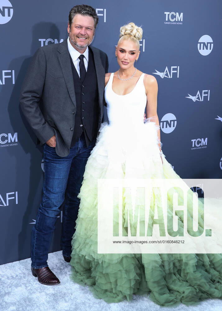 48th Annual AFI Life Achievement Award Honoring Julie Andrews American singer Blake Shelton and wife American singer Gwen Stefani arrive at the 48th Annual AFI Life Achievement Award Honoring Julie Andrews held at the Dolby Theatre on June 9, 2022 in Hollywood, Los Angeles, California, United States. Dolby Theatre, Hollywood, Los Angeles, California California United States