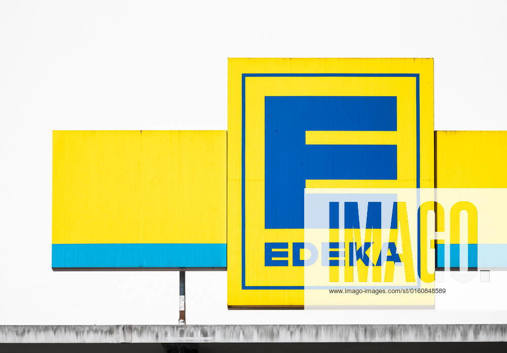 The logo of the grocery store Edeka can be seen on the facade of a branch Rottweil Baden Württemberg Germany