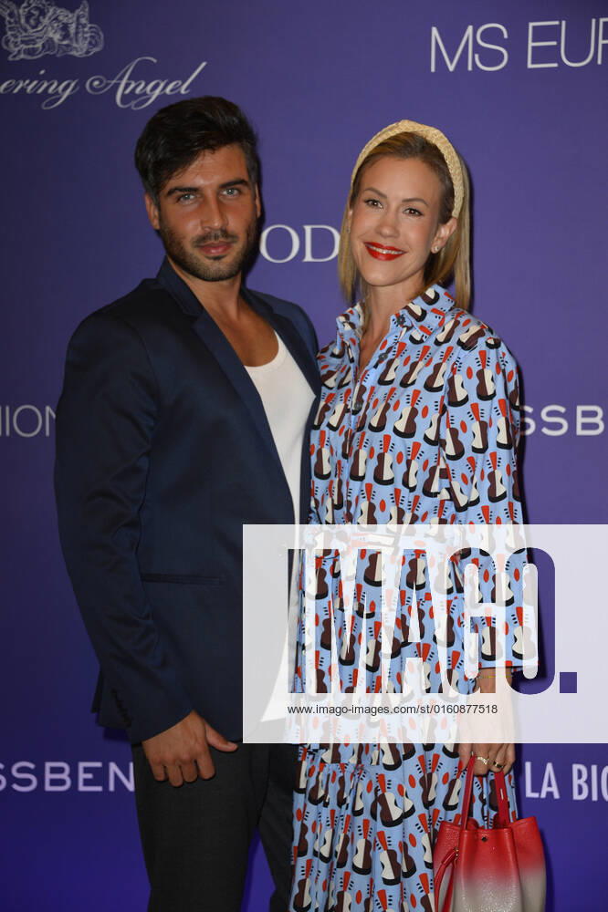 Wolke Hegenbarth with partner Oliver Vaid Fashion2Night on the MS EUROPA 2 ship Hamburg 10 June 2022
