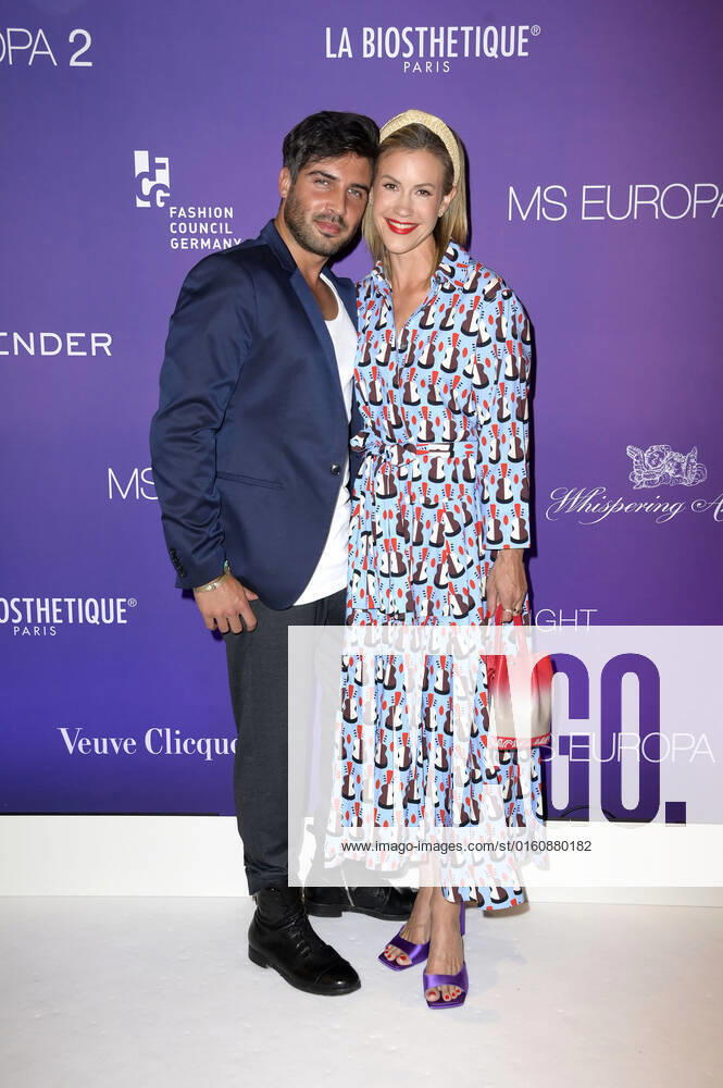 Wolke Hegenbarth with partner Oliver Vaid at Fashion2Night with fashion shows by Odeeh and Fassbender with their Cruise Collections individually designed for MS Europa 2 on MS Europa 2 Hamburg, 10 06 2022 Foto:xF.xFuturexImage