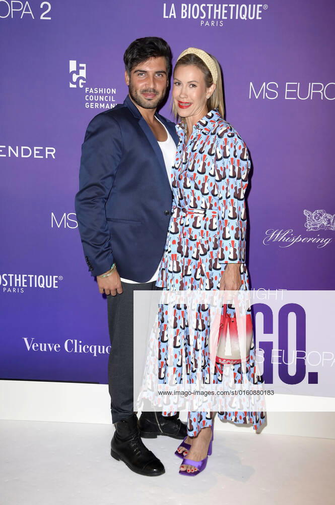 Wolke Hegenbarth with partner Oliver Vaid at Fashion2Night with fashion shows by Odeeh and Fassbender with their Cruise Collections individually designed for MS Europa 2 on MS Europa 2 Hamburg, 10 06 2022 Foto:xF.xFuturexImage