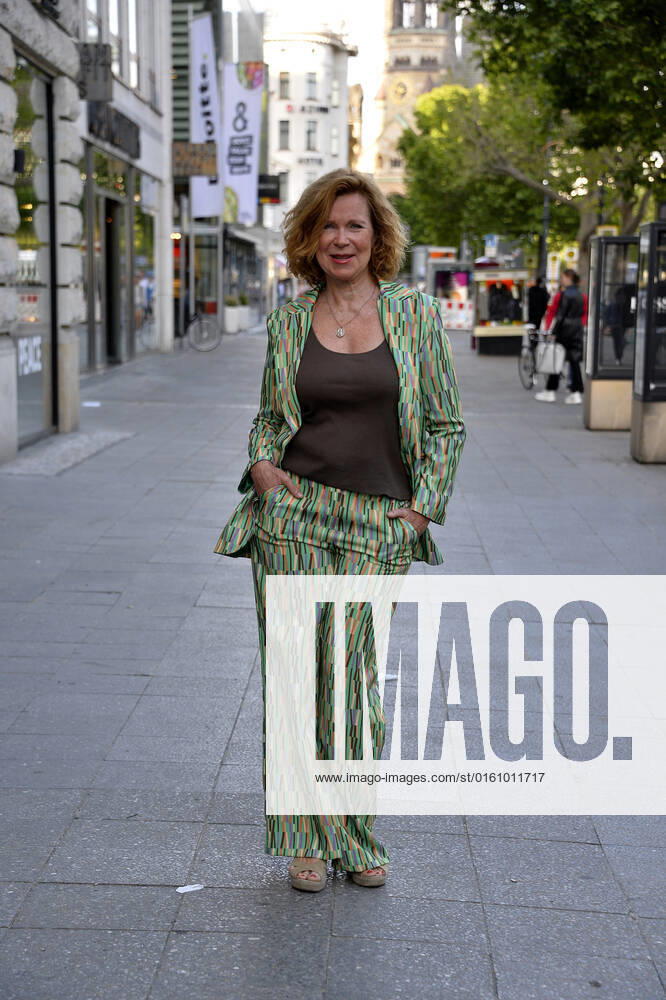 Marion Kracht Arrival to the German Drama Award Dinner Hotel ZOO Berlin 14 June 2022