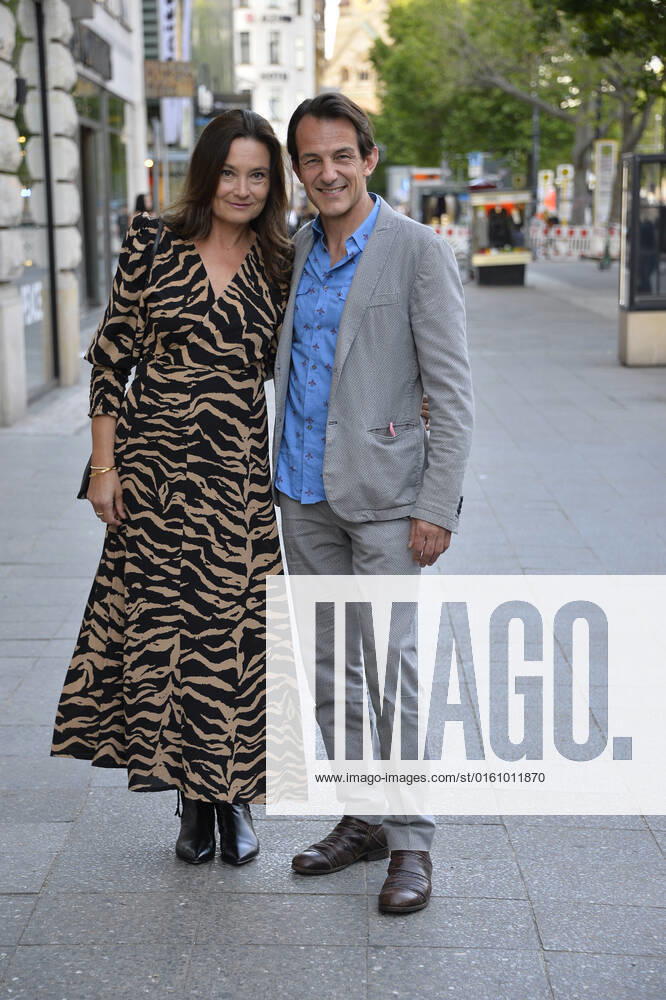 Hans Werner Meyer with wife Jacqueline Macaulay Arrival at the German Drama Award Dinner Hotel ZOO Berlin 14 June 2022