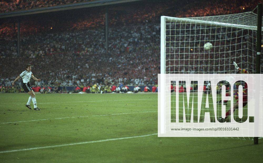 EM 96. Deutschland - England 26.6. in Wembley. 1:1 n.V. u. 6:5 n.Elfm. Andreas Möller verwandelt den Elfmeter. HM