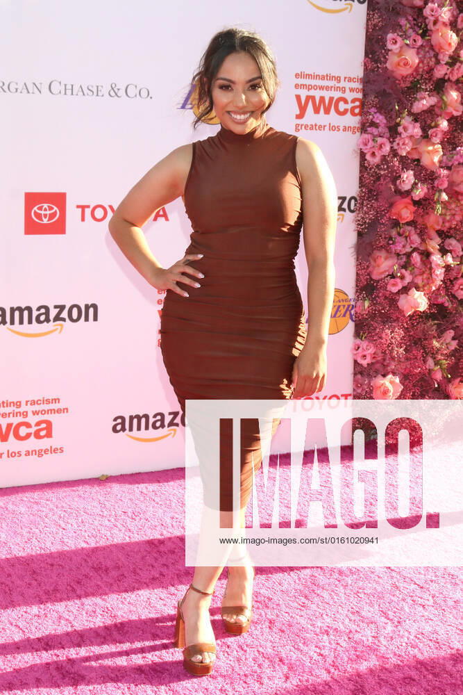 LOS ANGELES - JUN 14: Danielle Larracuente at the 2022 YWCA Greater Los Angeles Phenomenal Woman Awards at the You Tube Theater on June 14, 2022 in Los Angeles, CA Los Angeles USA - ZUMAnc22 20220614_zaa_nc22_083