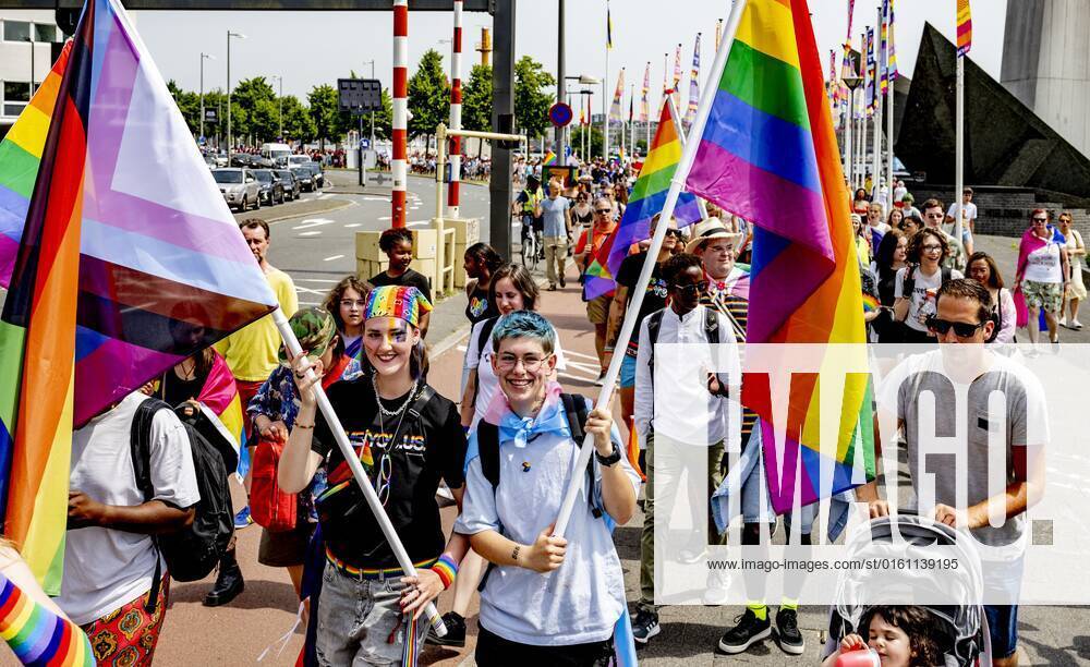 2022 06 18 13 19 52 ROTTERDAM The Pride March traditionally moves through the city during Pink Saturday This year s event will be held in Rotterdam with a march, information market and performances that reflect on the emancipation of the LGBTQ community ANP ROBIN UTRECHT netherlands out belgium out