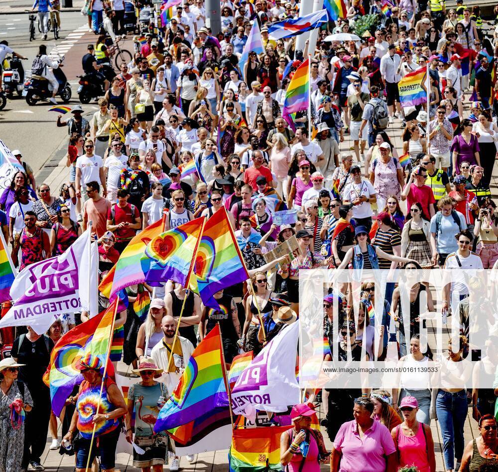 2022 06 18 12 36 29 ROTTERDAM The Pride March traditionally moves through the city during Pink Saturday This year s event will be held in Rotterdam with a march, information market and performances that reflect on the emancipation of the LGBTQ community ANP ROBIN UTRECHT netherlands out belgium out