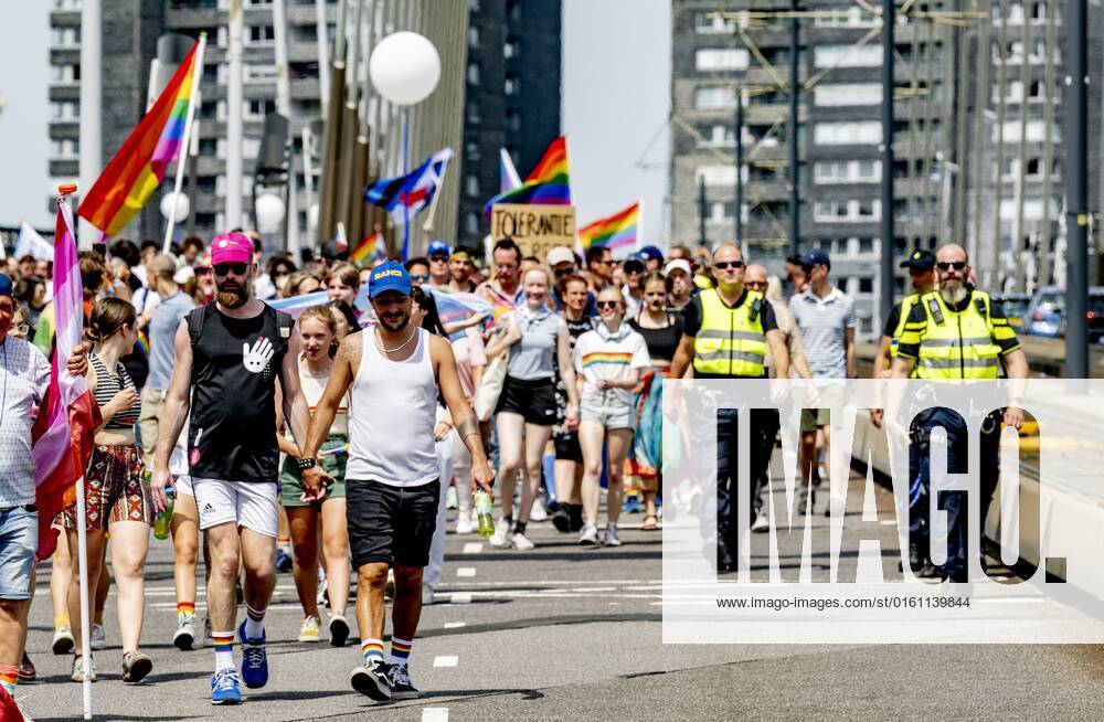 2022 06 18 12 30 51 ROTTERDAM The Pride March traditionally moves through the city during Pink Saturday This year s event will be held in Rotterdam with a march, information market and performances that reflect on the emancipation of the LGBTQ community ANP ROBIN UTRECHT netherlands out belgium out