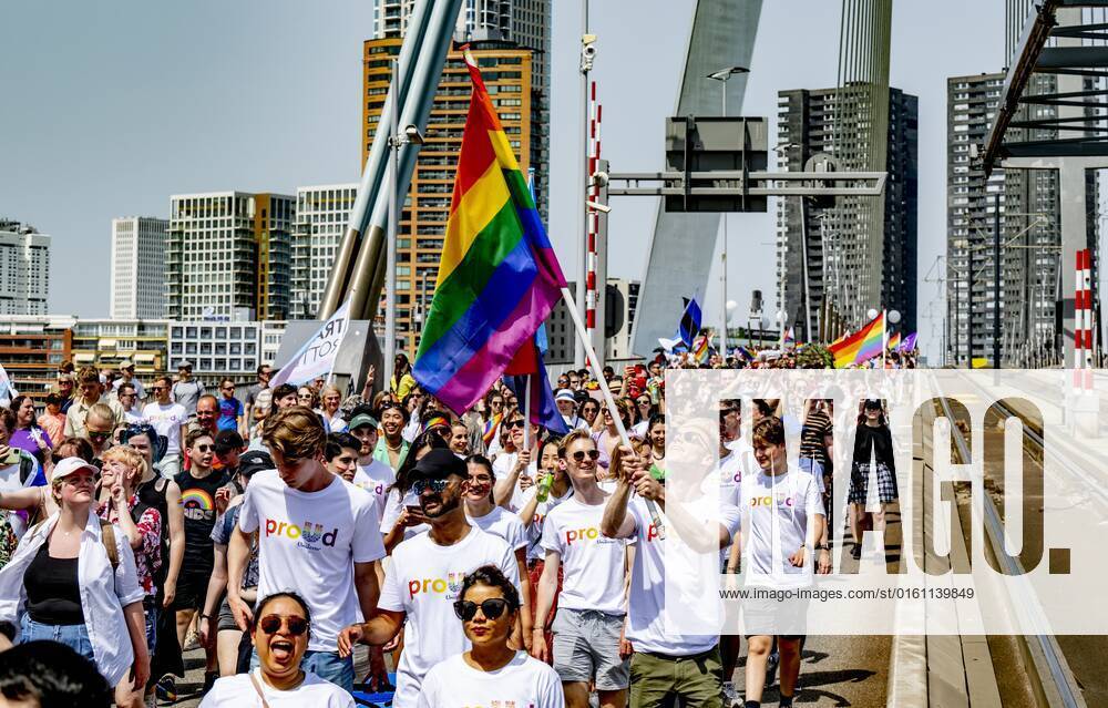 2022 06 18 12 32 30 ROTTERDAM The Pride March traditionally moves through the city during Pink Saturday This year s event will be held in Rotterdam with a march, information market and performances that reflect on the emancipation of the LGBTQ community ANP ROBIN UTRECHT netherlands out belgium out