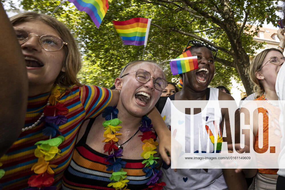 Marche des Fiertes LGBT+ a Strasbourg NEWS: Marche des Fiertes LGBT+, Strasbourg - 18-06-2022 ElyxandroCegarra Panoramic