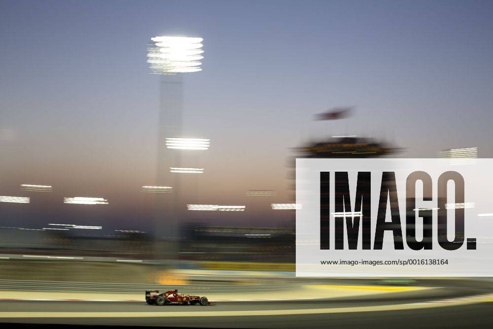 Sakhir, Kingdom of Bahrain - FERNANDO ALONSO of Spain and Scuderia Ferrari drives during qualifying session of the Formula 1 Bahrain Grand Prix 2014 at Bahrain International Circuit in Sakhir, Kingdom of Bahrain. F1 2014 - Bahrain Grand Prix - Qualifying - ZUMAg14