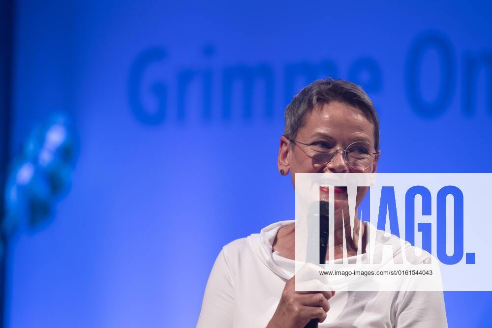 Frauke GERLACH, Director of the Adolf Grimme Institute, Red Carpet, Red Carpet Show, Presentation of the Grimme Online Award 2022 on 23 06 2022 in the Flora Koeln,