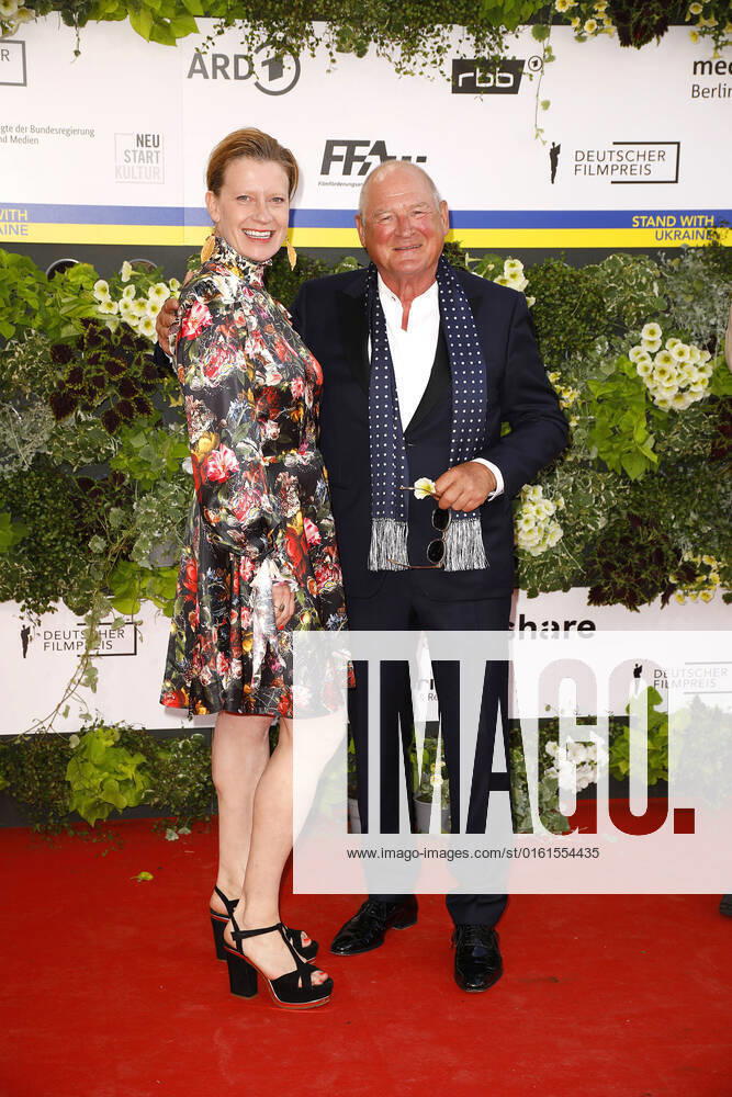 Caroline Peters and Burghart Klaußner at the arrival to the German Film Award ceremony on 24 06 2022 in Berlin German Film Award 2022 in Berlin Arrival Red Carpet