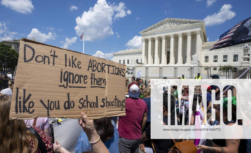 Abortion and women rights supporters demonstrate in front of U.S. Supreme Court in Washington, DC on Saturday, June 25, 2022. The Supreme Court overturned Roe v. Wade in a 5-4 decision, eliminating the constitutional right to an abortion, some 50 years after the landmark precedent-setting 1973 decision. WAS20220625104 PatxBenic