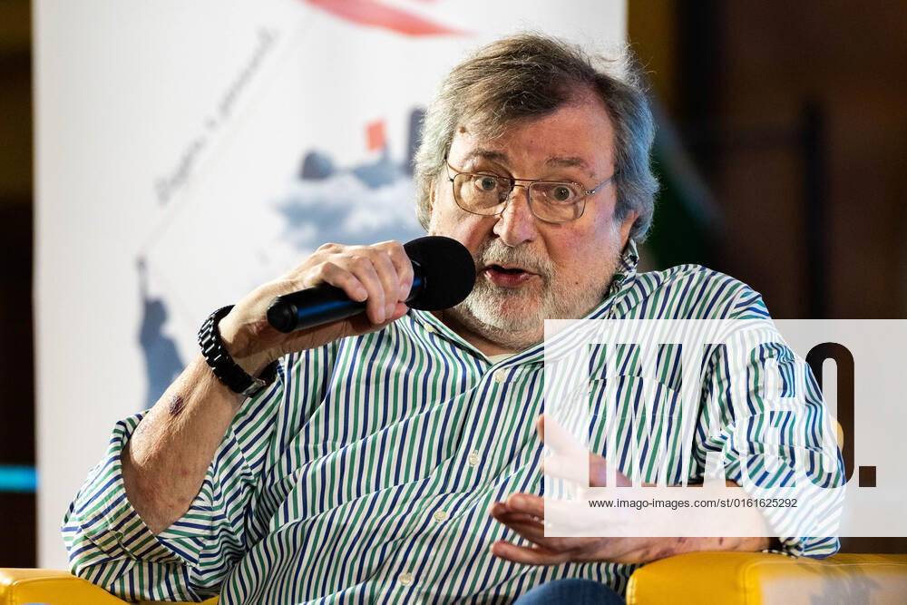 Conferral Of Honorary Citizenship To Francesco Guccini Francesco Guccini during the Italian artist Press Conference Conferral of honorary citizenship to Francesco Guccini on June 25, 2022 at the Piazza del Comune in Mondolfo (PU), Italy Mondolfo (PU) Italy