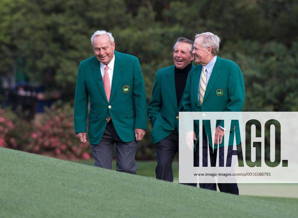 - SPORT Golf legends, left to right, Arnold Palmer, Gary Player and Jack Nicklaus walk together on the 11th green together during a practice round prior to the Masters golf tournament at Augusta National Golf Club in Augusta, George, April 8, 2014. AUG20140408354