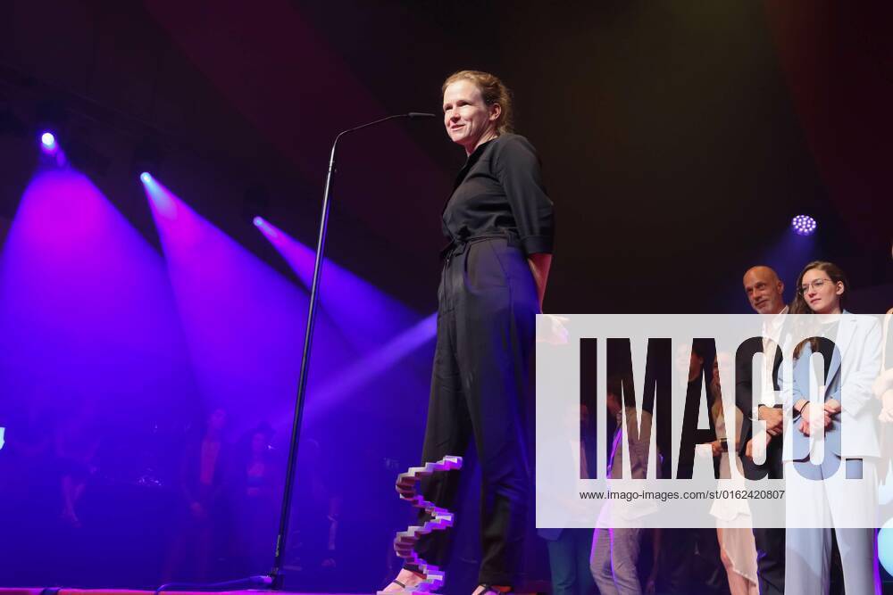 Grafenegg Lower Austria, Austrian Film Award 2022, award gala d Academy of Austrian Film in the picture Sabine Moser, with d award, a d stage, Austrian Film Award 2022.