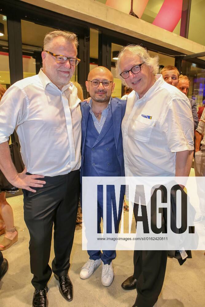 Grafenegg Lower Austria, Austrian Film Award 2022, award gala d Academy of Austrian Film in the picture Stefan Ruzowitzky, Arash T Riahi, Danny Krausz Dor Film, Austrian Film Award 2022.