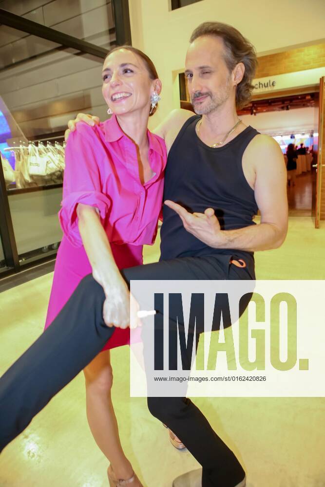 Grafenegg NÖ, Austrian Film Award 2022, award gala d Academy of Austrian Film in the picture Julia Edtmeier, Michael Ostrowski, Austrian Film Award 2022.