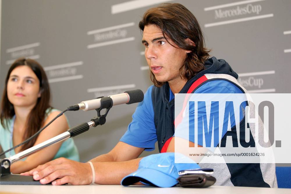 Rafael Nadal (Spanien) während der Pressekonferenz Tennis Herren Mercedes Cup 2005, ATP Tour, Weissenhof, Pressekonferenz, PK, Pressetermin Einzelbild Weißenhof Stuttgart