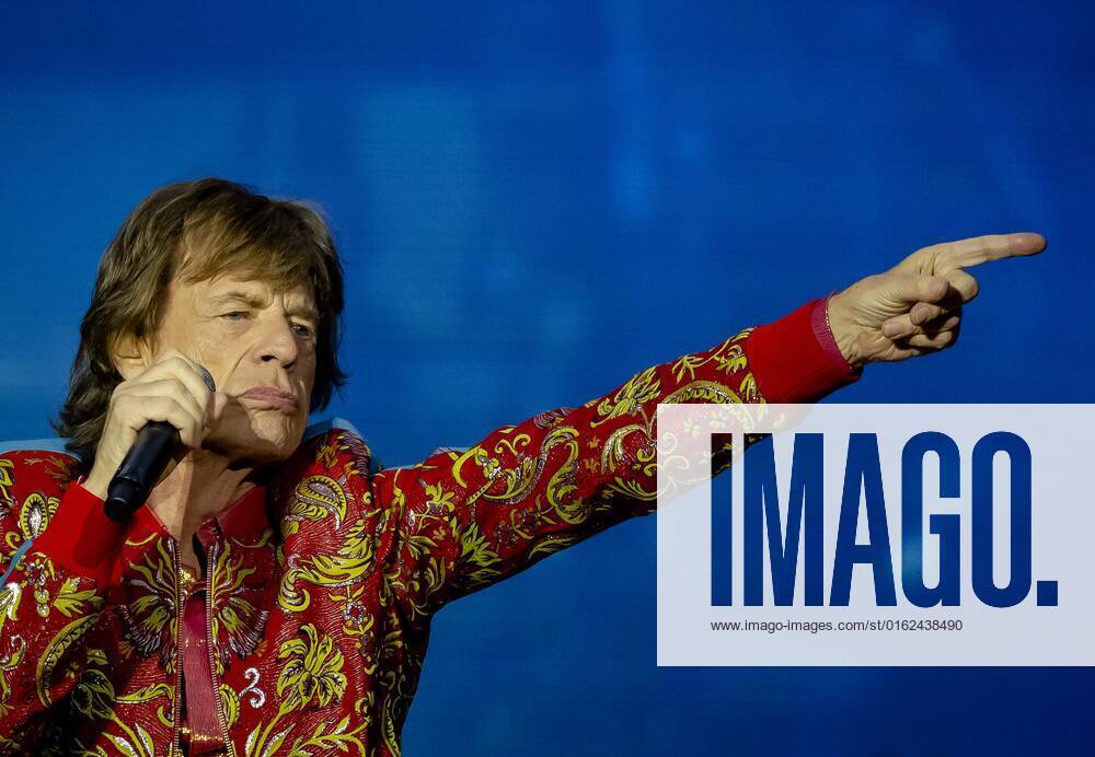 2022 07 07 20 48 36 AMSTERDAM Singer Mick Jagger during the concert of The Rolling Stones in the Johan Cruijff ArenA With the SIXTY tour, Mick Jagger, Keith Richards and Ronnie Wood make their long awaited return ANP KIPPA ROBIN VAN LONKHUIJSEN netherlands out belgium out