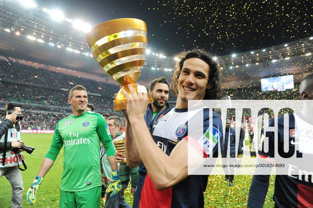 Joie Edinson Cavani (PSG) FOOTBALL : Olympique Lyon vs Paris St Germain (PSG) - Finale Coupe de la Ligue - 19 04 2014 NLeGouicFEP
