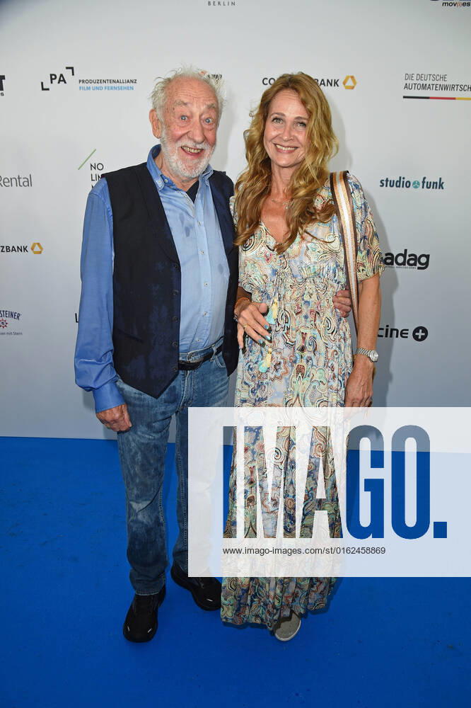 Dieter Hallervorden with wife Christiane Zander at the arrival to the Produzentenfest of the Produzentenallianz in the Tipi am Kanzleramt in Berlin on 07 07 2022