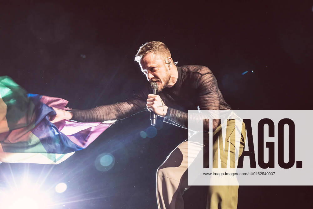 Dan Reynolds of Imagine Dragons performs on stage at MadCool in Ifema, Madrid. Madrid Spain - ZUMAs197 20220708_zaa_s197_049