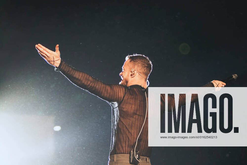 Dan Reynolds of Imagine Dragons performs on stage at MadCool in Ifema, Madrid. Madrid Spain - ZUMAs197 20220707_zaa_s197_376