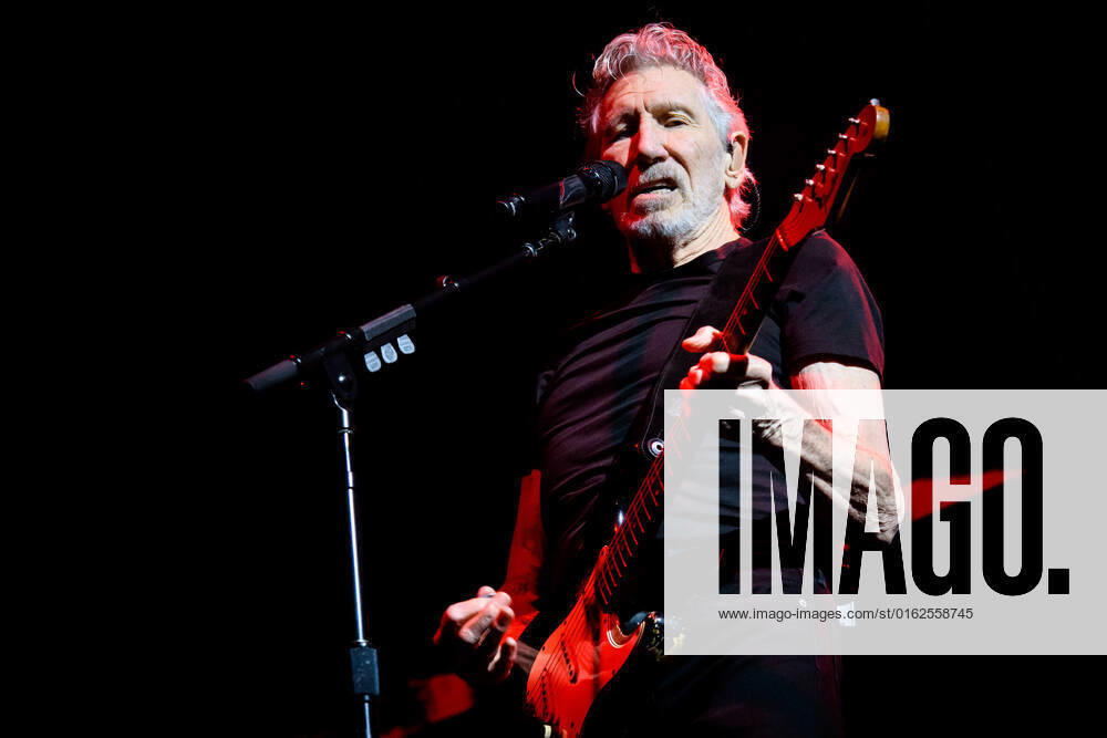 English musician, singer-songwriter, composer, and co-founder of the progressive rock band Pink Floyd, Roger Waters, performs at a sold out show at ScotiaBank Arena in Toronto. Toronto Canada - ZUMAs197 20220708_zaa_s197_396