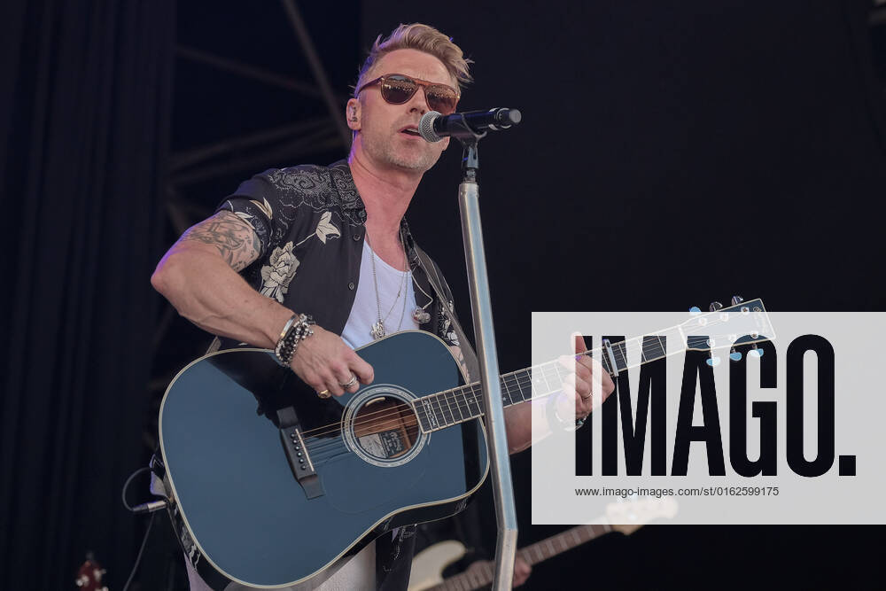 Irish-born singer, songwriter, television presenter, and host of the Magic Radio breakfast show, Ronan Patrick John Keating, former member of boy band Boyzone performing live at Cornbury Festival. Great Tew United Kingdom - ZUMAs197 20220710_zaa_s197_305