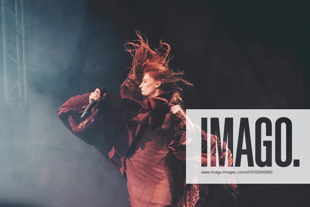 Florence Leontine Mary Welch of the band Florence And The Machine performs on stage at MadCool Festival in Madrid. Madrid Spain - ZUMAs197 20220710_zaa_s197_329