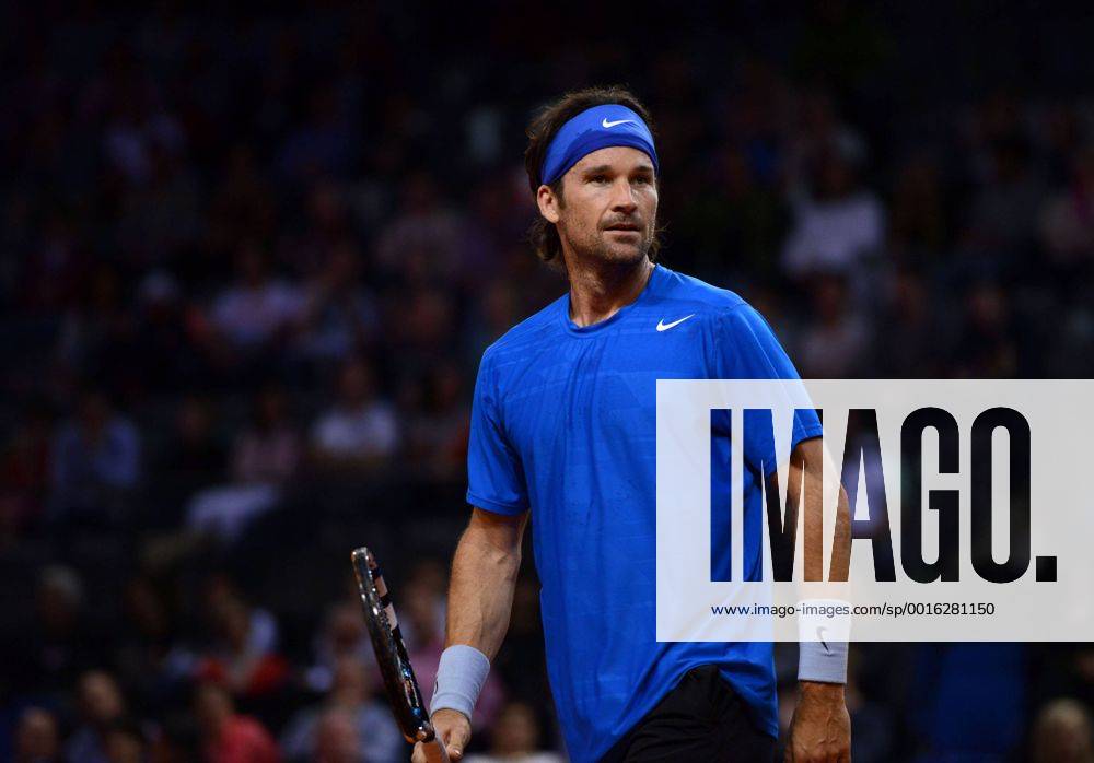Carlos Moya (ESP) bei einem Showmatch. Berenberg Classics Exhibition, Porsche Tennis Grand Prix, 2014, Stuttgart, Germany.