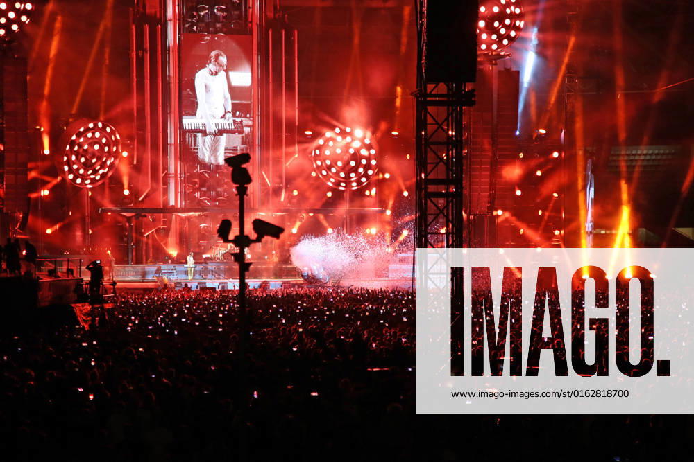 Six years after their last visit to Italy, and three years after the announcement of their return to our country with consequent postponements due to Covid, Rammstein finally went on stage last night, July 12, at the Stadio Olimpico Grande Turin