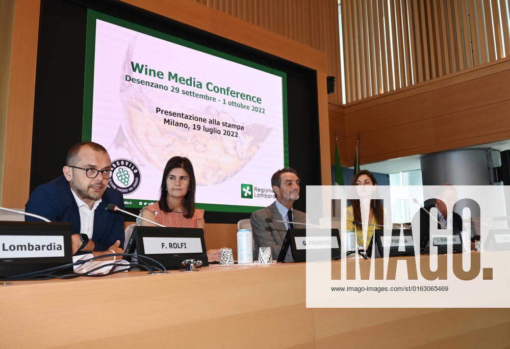 Milan, Italy Wine Media Conference world review dedicated to the communication of wine in Lombardy attended by Attilio Fontana President of the Lombardy Region, Councilor Rolfi of the Lombardy Region together with the president of Ascovilo Giovanna Prandini and the journalist and author Laura Donadoni, in video link from the United States Allan Wright president of the Wine Media Conference. The event will take place in Desenzano del Garda from 27 September to 3 October 2022 In the picture: Giovanna Prandini president Ascovilo, Attilio Fontana President of the Lombardy Region, councilor Rolfi Lombardy Region, Laura Donadoni during the event presentation