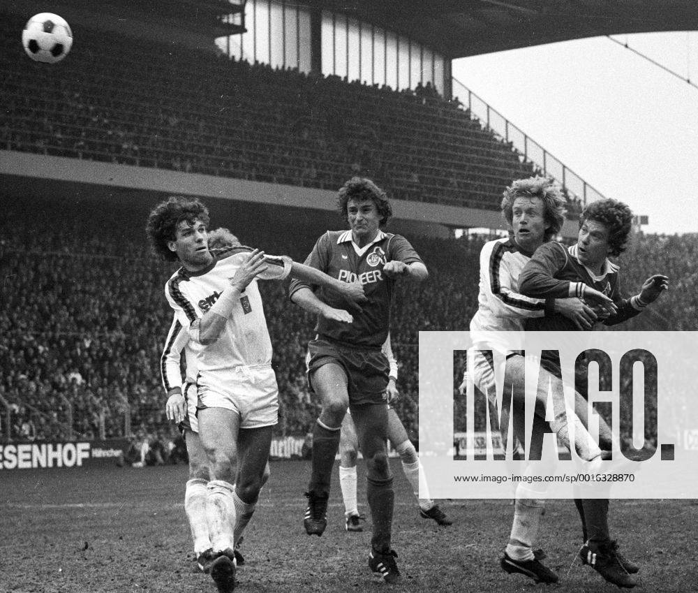 1. FC Köln - Borussia Mönchengladbach 22.3.1980 2:2. Strafraumszene mit Frank Schäffer (Borussia Mönchengladbach), Dieter Müller (Köln), Winfried Schäfer (Borussia Mönchengladbach) und Tony Woodcock (1. FC Köln). HM