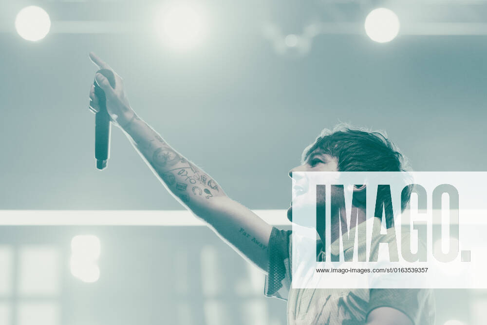Louis Tomlinson performs at a sold out Margaret Court Arena on July 25, 2022 in Melbourne, Australia. - ZUMAp121 1013398884st